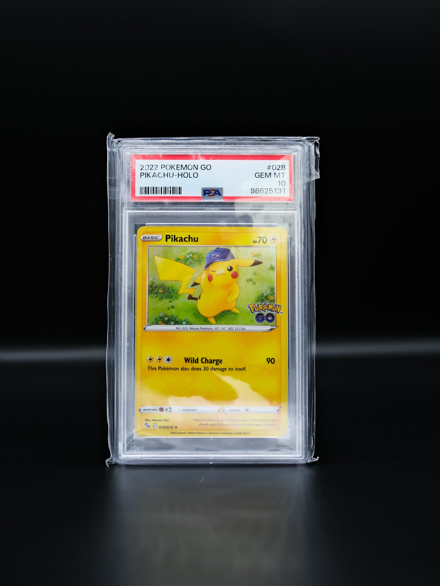 Pokemon Pikachu Holo Pokémon GO (028/078): PSA 10 Slab